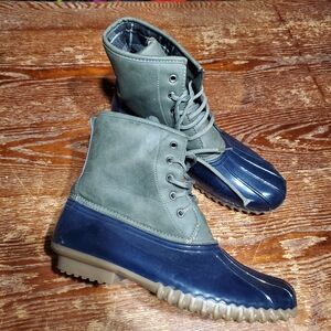 Women's Forest and Midnight Winter Boots
